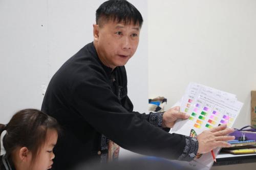 002